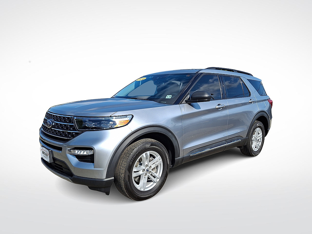 2024 Ford Explorer XLT available vehicle comparison
