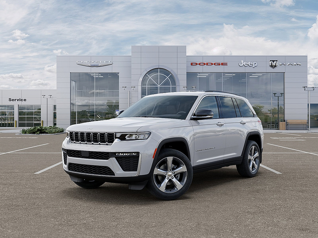 2026 Jeep Grand Cherokee Limited 4×4 comparison vehicle