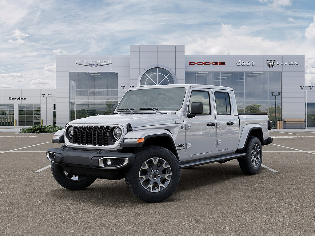 2026 Jeep Gladiator Sahara 4×4 comparison vehicle