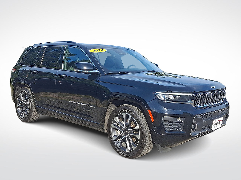 2024 Jeep Grand Cherokee Overland comparison vehicle