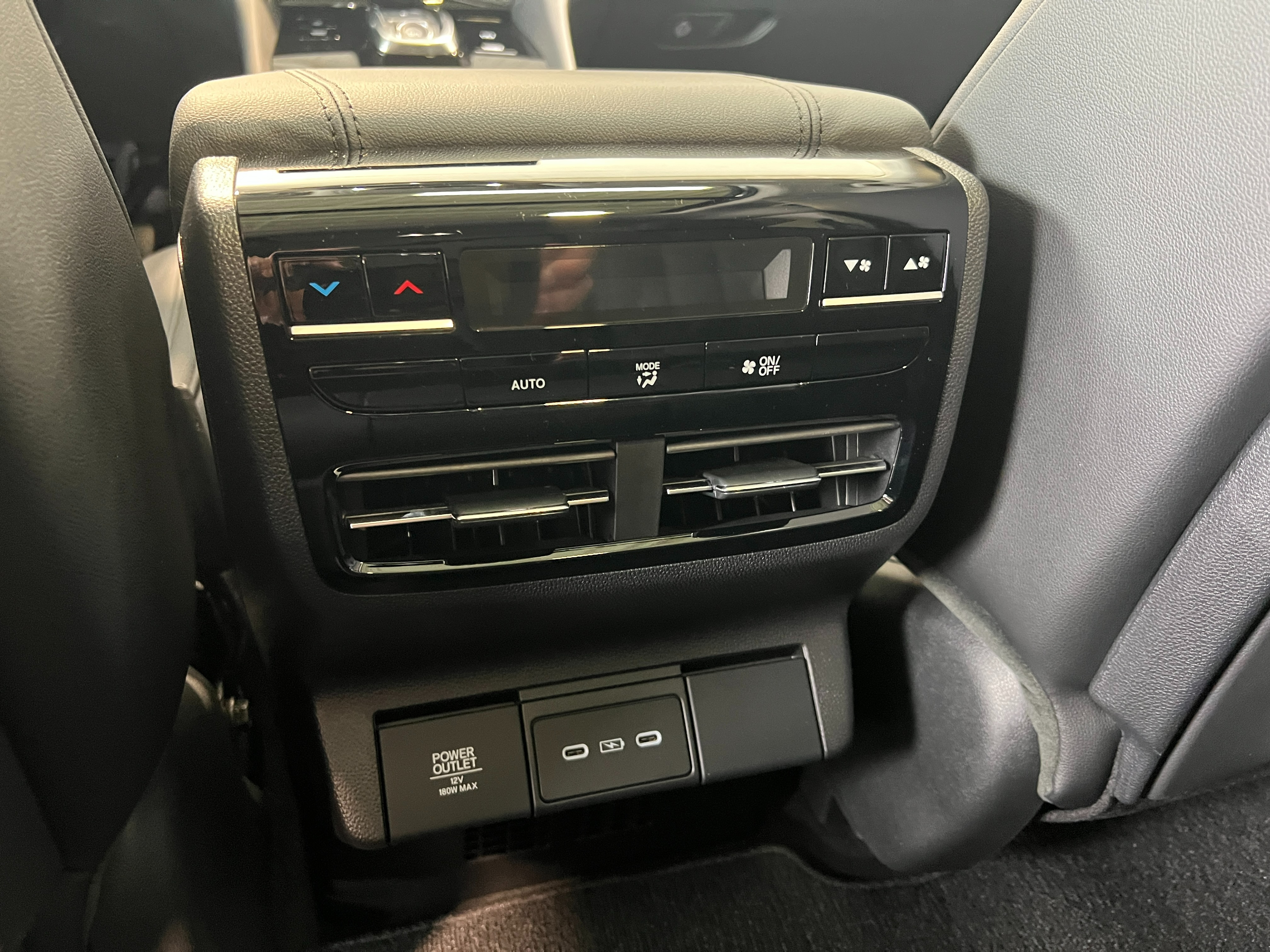 New 2026 Majestic Black Pearl Acura SH-AWD image 30