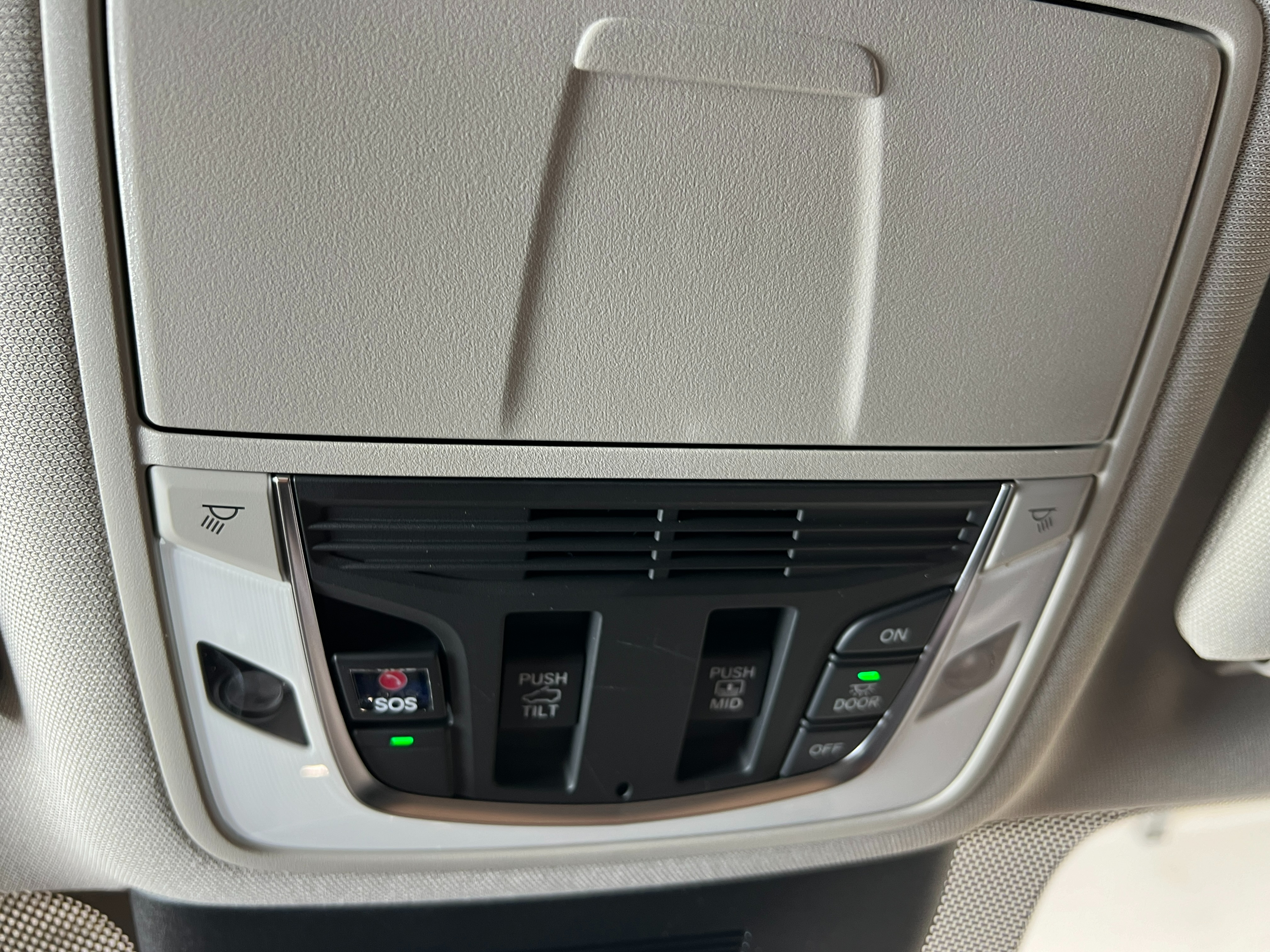 New 2026 Majestic Black Pearl Acura SH-AWD image 21