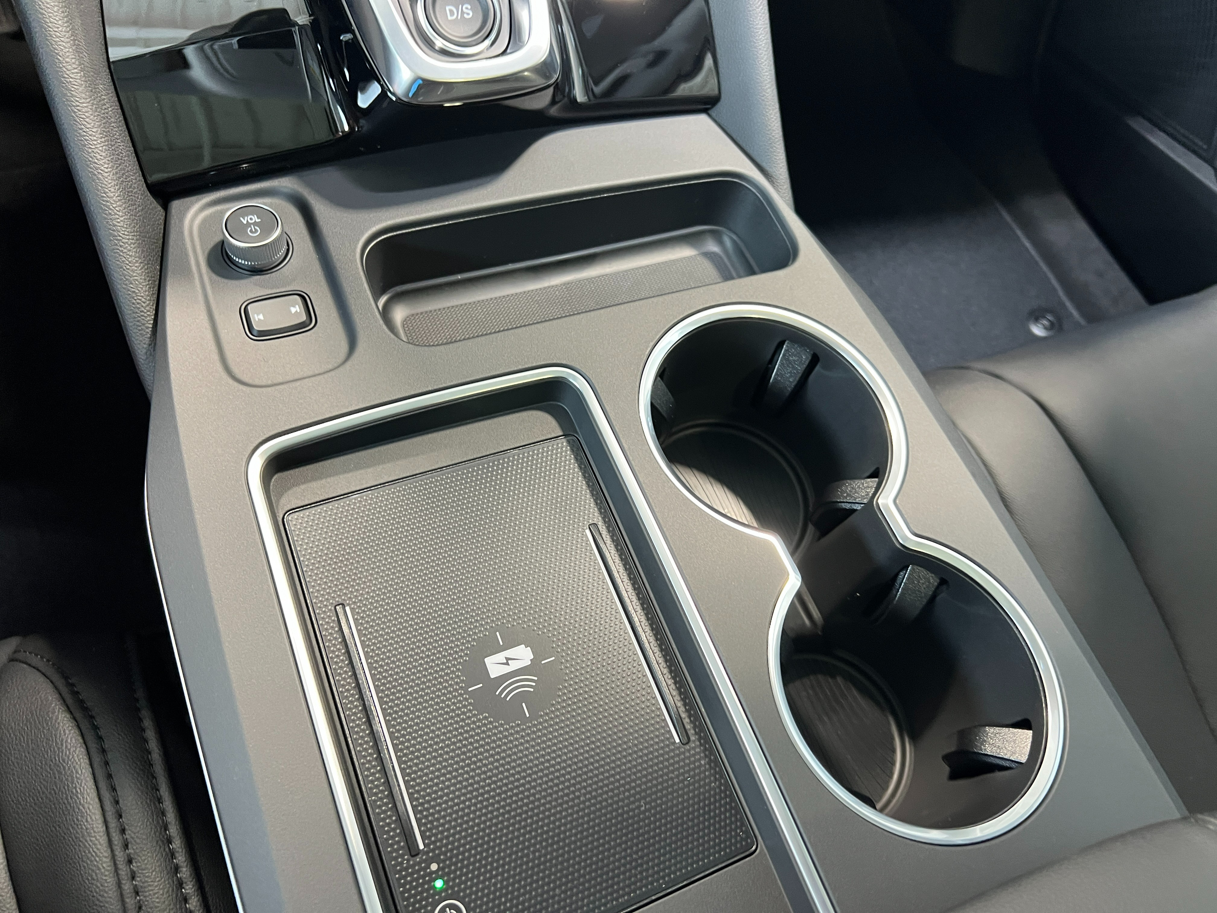 New 2026 Majestic Black Pearl Acura SH-AWD image 20