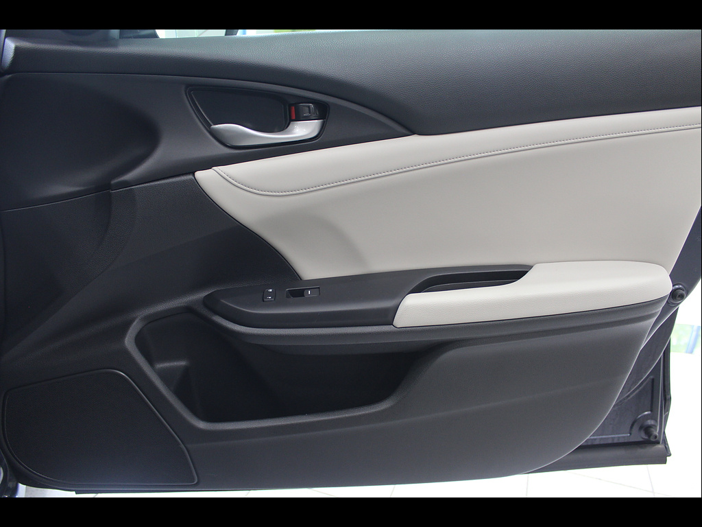 2022 Honda Insight Touring - Photo 25