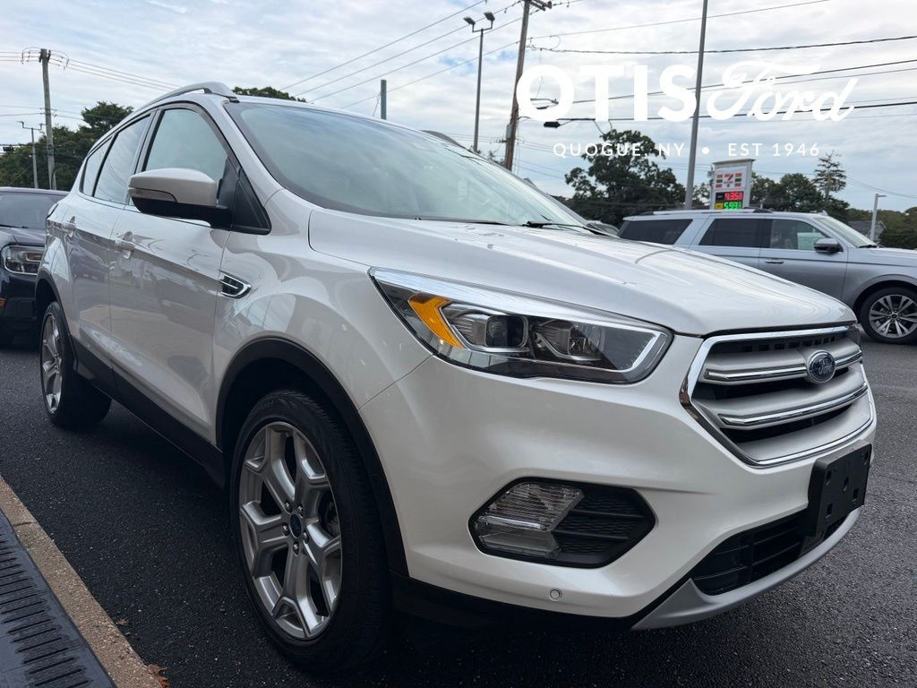 White Platinum Metallic Tri-Coat 2019 Ford Escape SUV / Crossover All-Wheel Drive 6-Speed Automatic