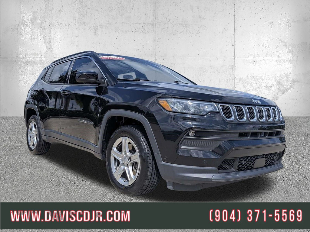 2023 Jeep Compass Latitude 4WD