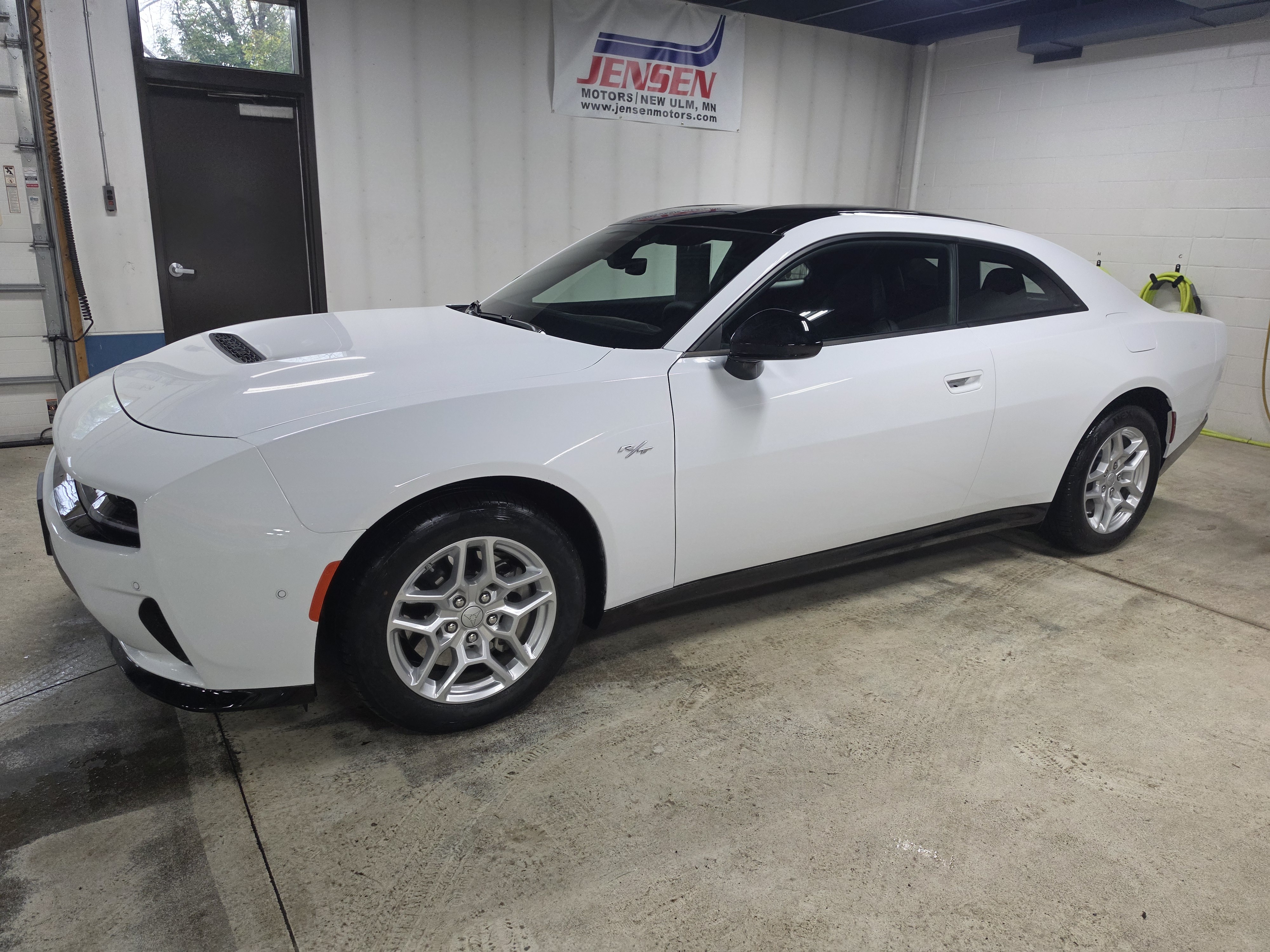 White Knuckle Clear Coat 2026 Dodge Charger Daytona Sedan All-Wheel Drive 8-Speed Automatic