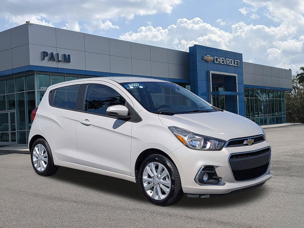  2017 Chevrolet Spark 1LT FWD   