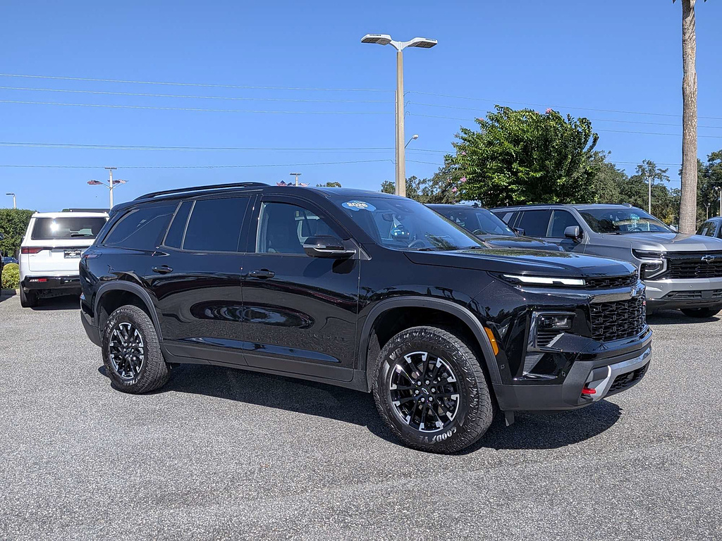 Mosaic Black Metallic 2026 Chevrolet Traverse SUV / Crossover Four-Wheel Drive 8-Speed Automatic