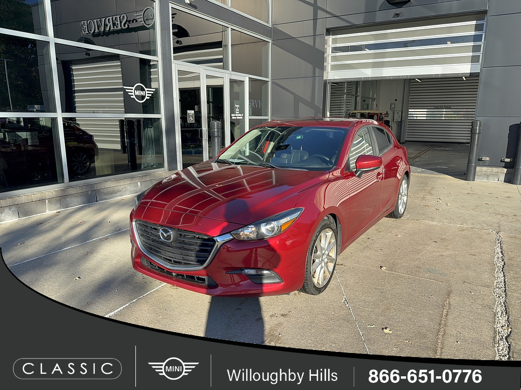 Soul Red Metallic 2017 Mazda MAZDA3 Hatchback Front-Wheel Drive 6-Speed Manual