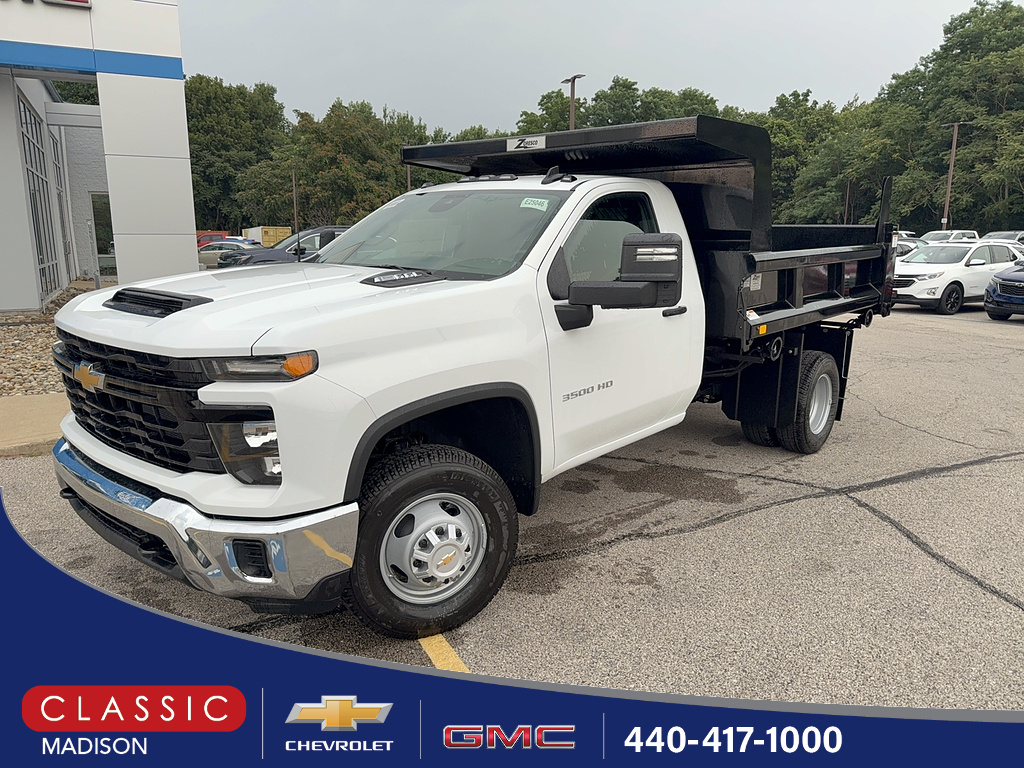 2026 Chevrolet Silverado 3500HD CC