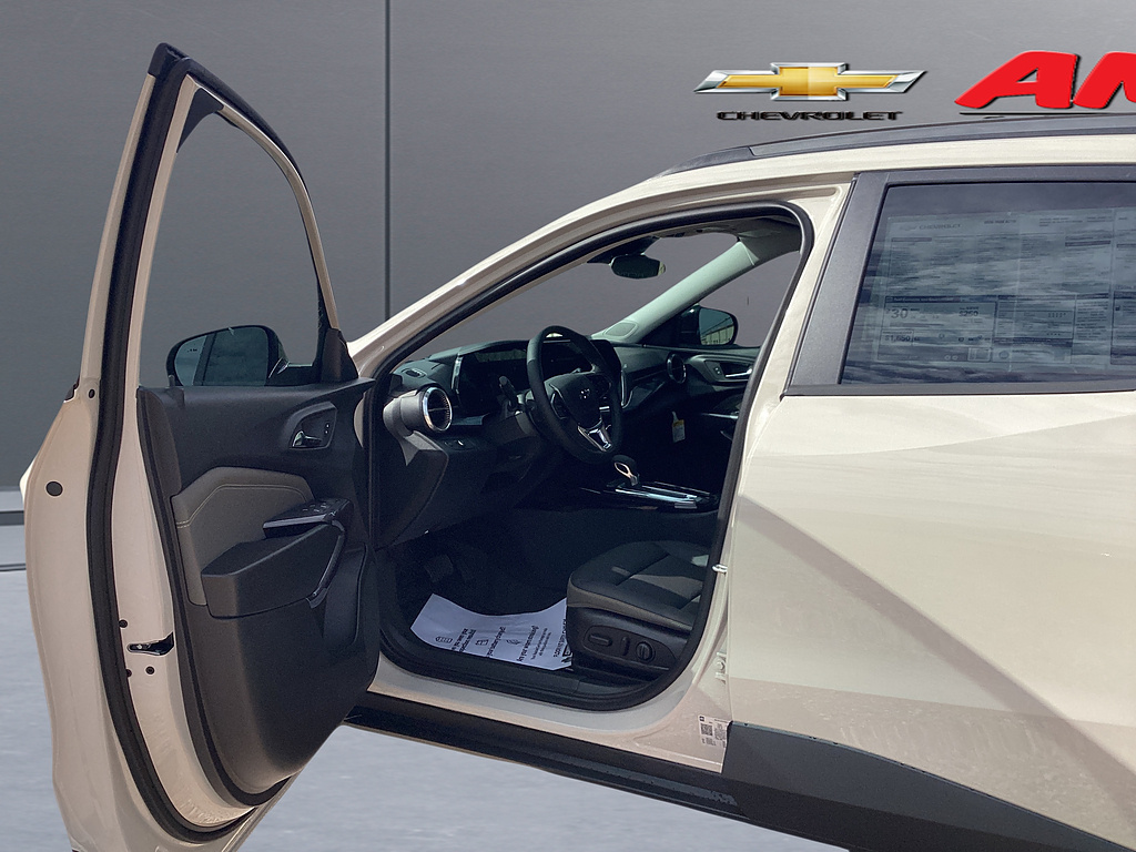 New 2026 Chevrolet Trax SUV