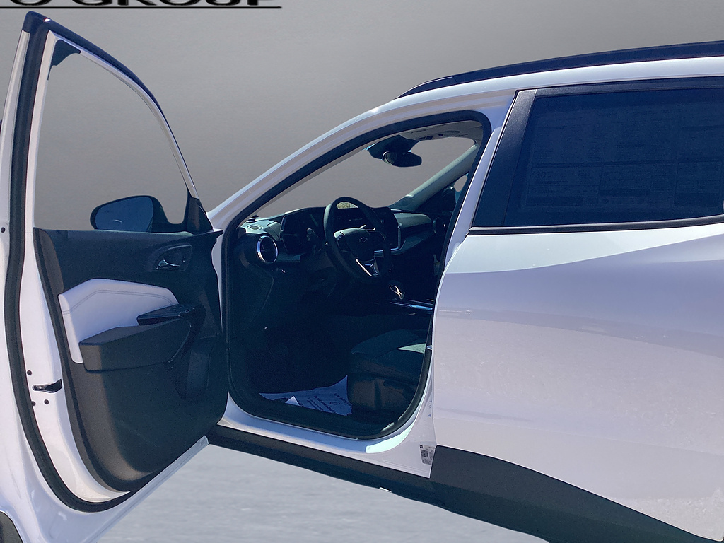 New 2026 Chevrolet Trax SUV