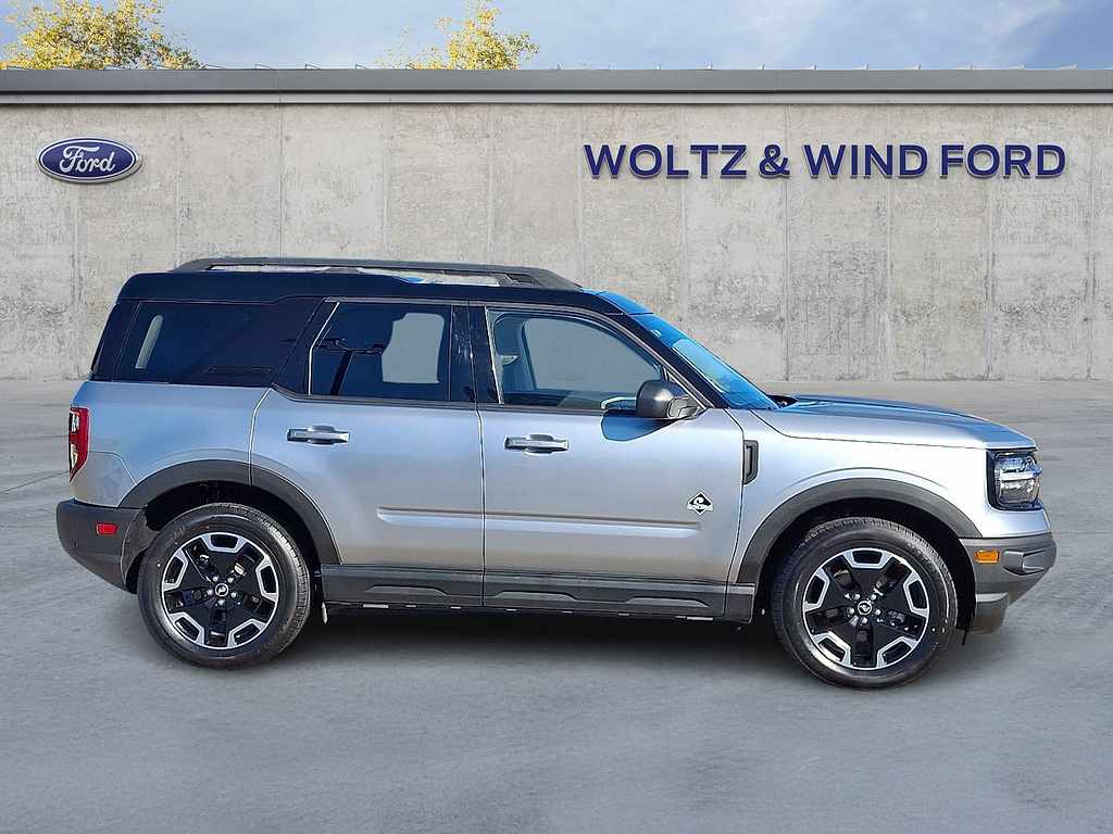 2022 Ford Bronco Sport Outer Banks Iconic Silver at Altoona Honda