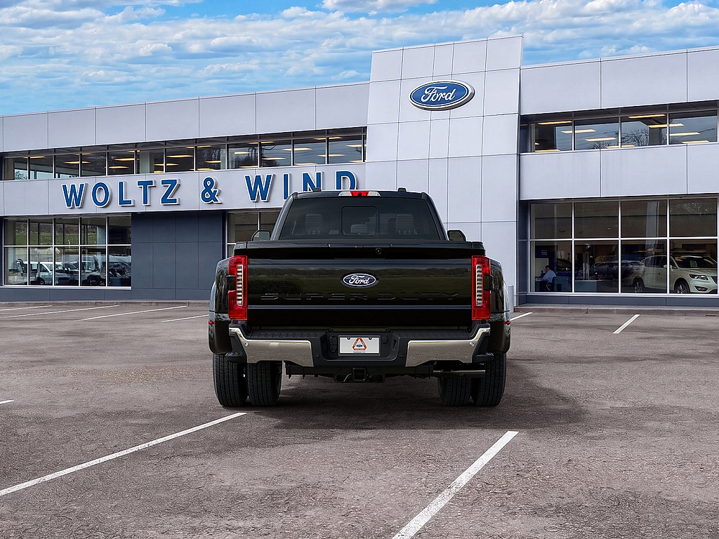 2027 Ford Super Duty F-350 DRW photo 7 of 22