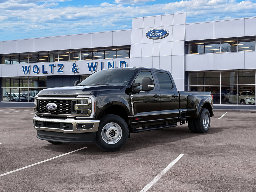 2027 Ford Super Duty F-350 DRW photo 2 of 22