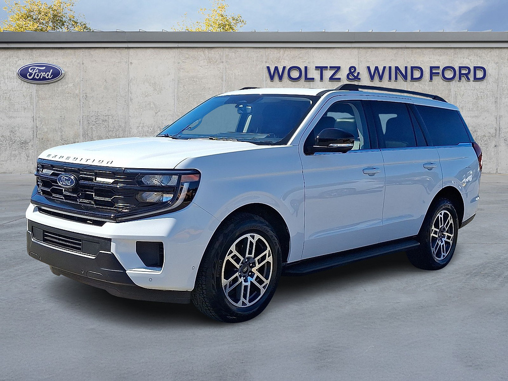 2025 Ford Expedition Active Oxford White at Altoona Honda