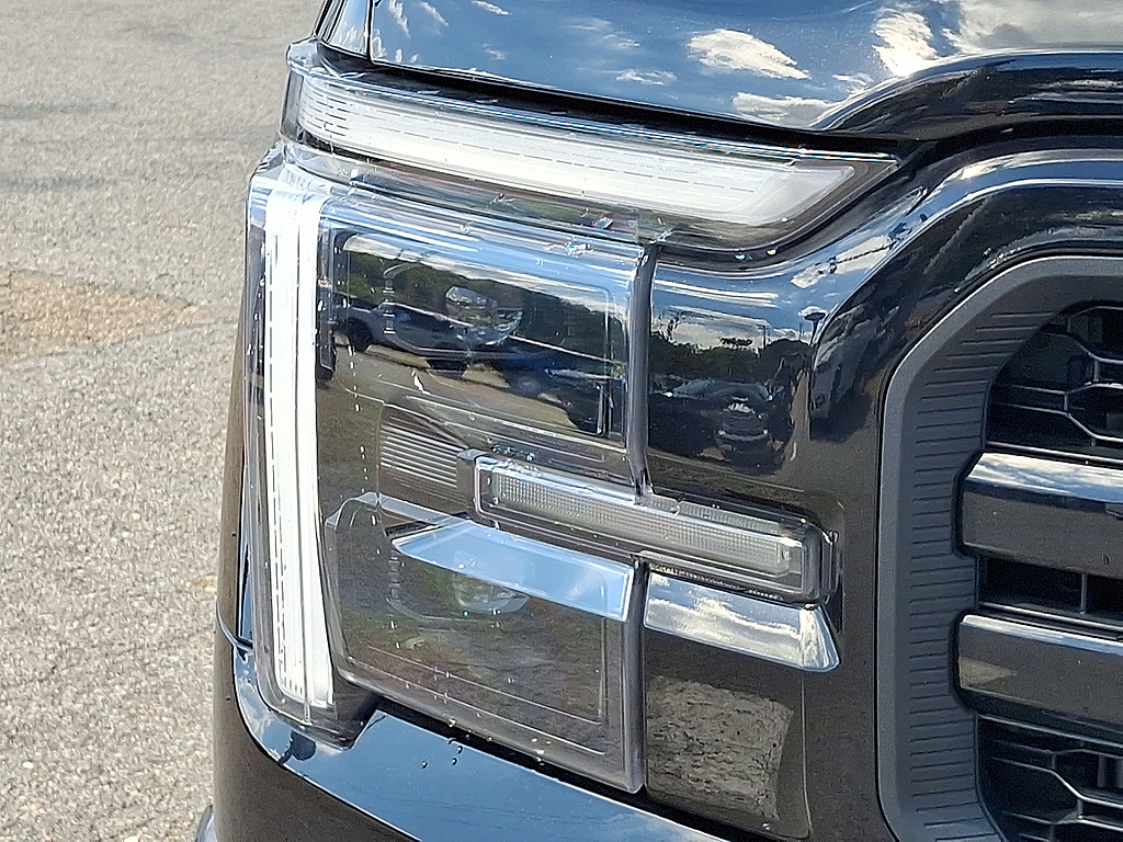 2024 Ford F-150 Lariat Agate Black at Woltz & Wind Ford
