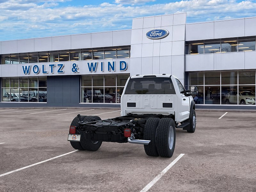 2026 Ford Super Duty F-600 DRW photo 8 of 22