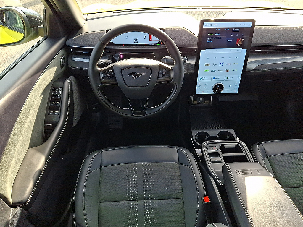 2025 Ford Mustang Mach-E photo 11 of 31