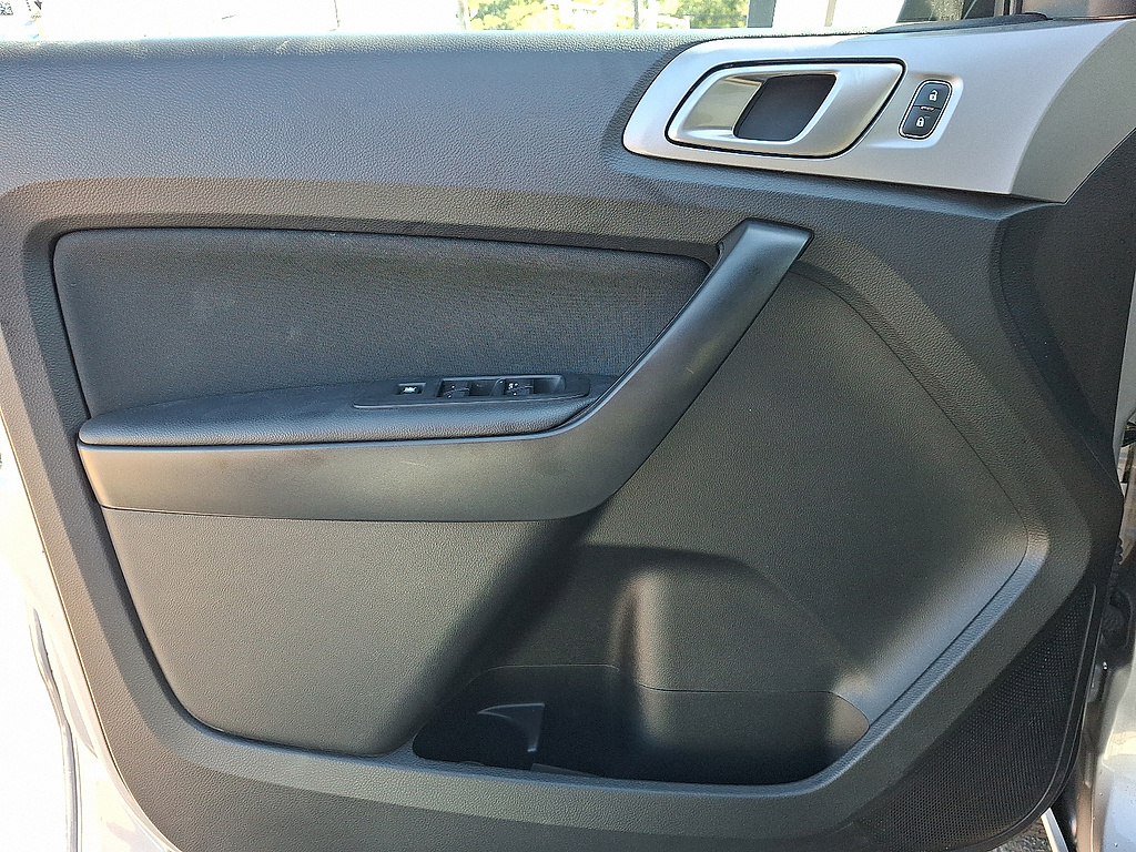 2021 Ford Ranger photo 12 of 31