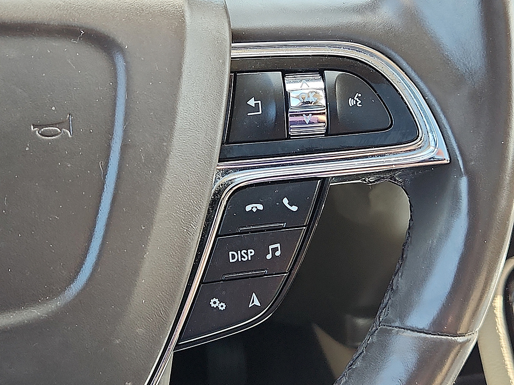 2023 Lincoln Nautilus Reserve Pristine White at Solomon Chevrolet