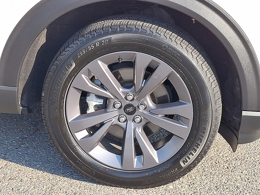 2024 Ford Explorer XLT Star White Metallic Tri-Coat at Washington Ford