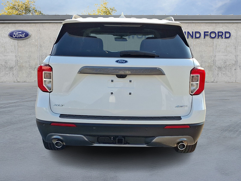 2024 Ford Explorer XLT Star White Metallic Tri-Coat at Washington Ford