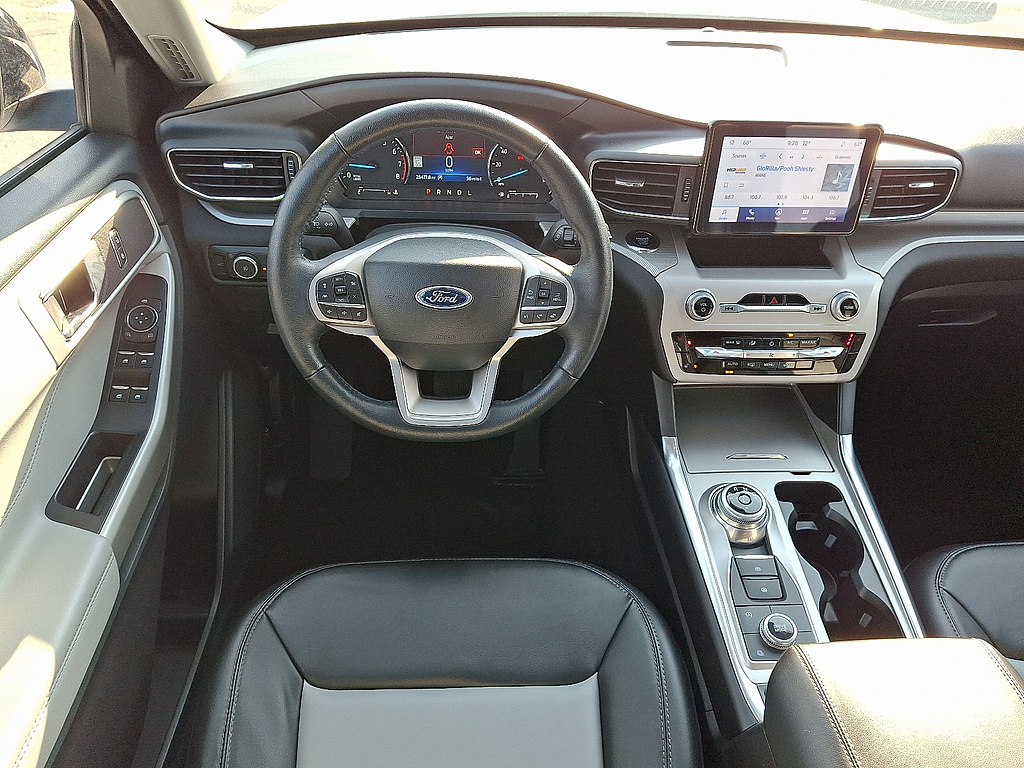 2024 Ford Explorer XLT Star White Metallic Tri-Coat at Washington Ford