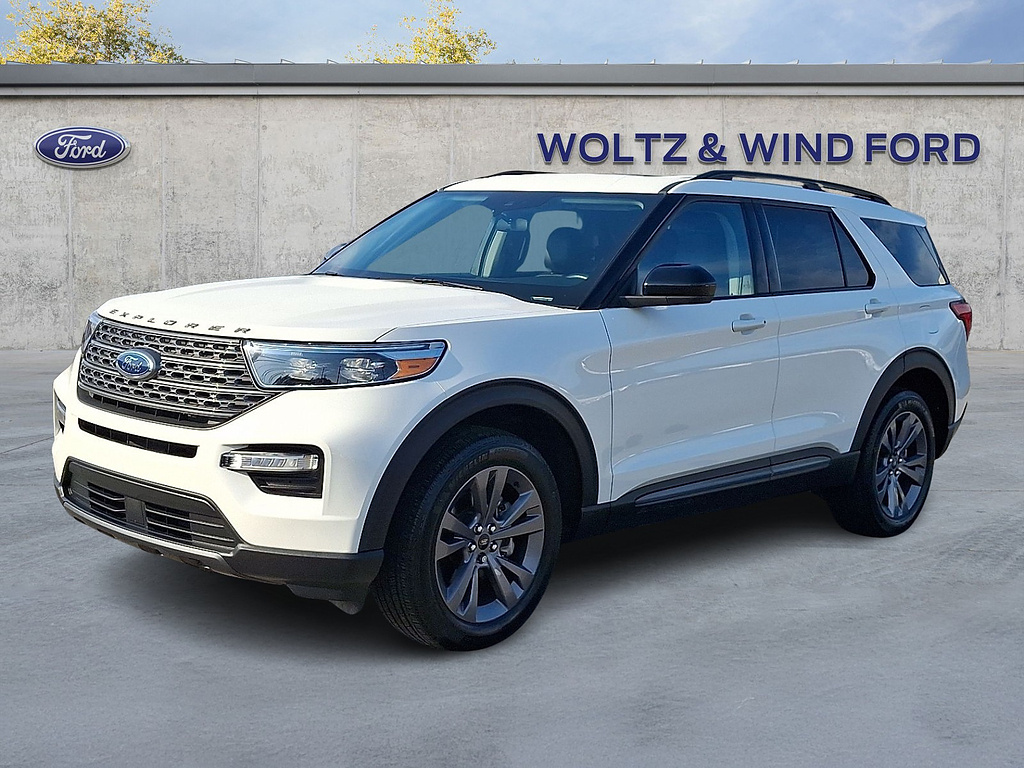 2024 Ford Explorer XLT Star White Metallic Tri-Coat at Washington Ford