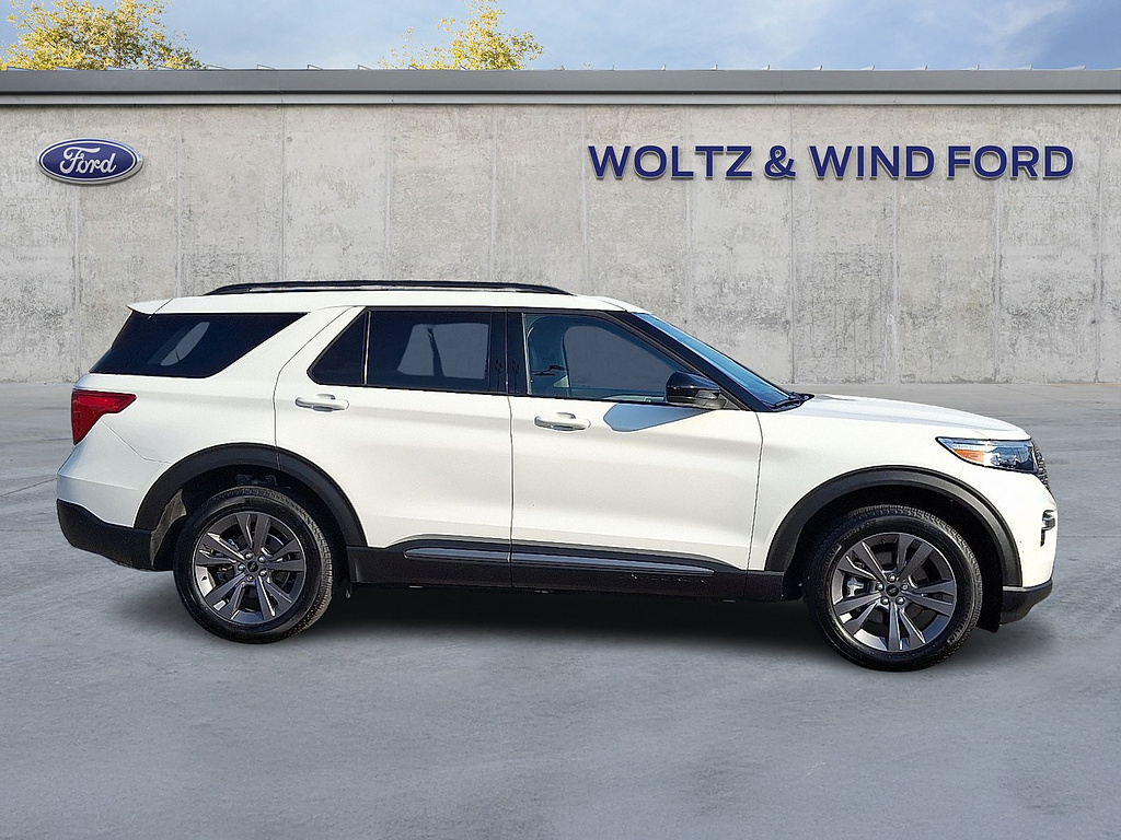 2024 Ford Explorer XLT Star White Metallic Tri-Coat at Washington Ford