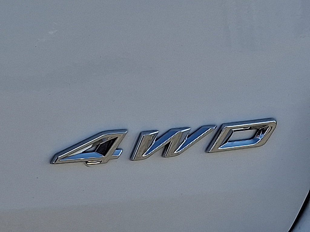 2024 Ford Explorer XLT Star White Metallic Tri-Coat at Washington Ford