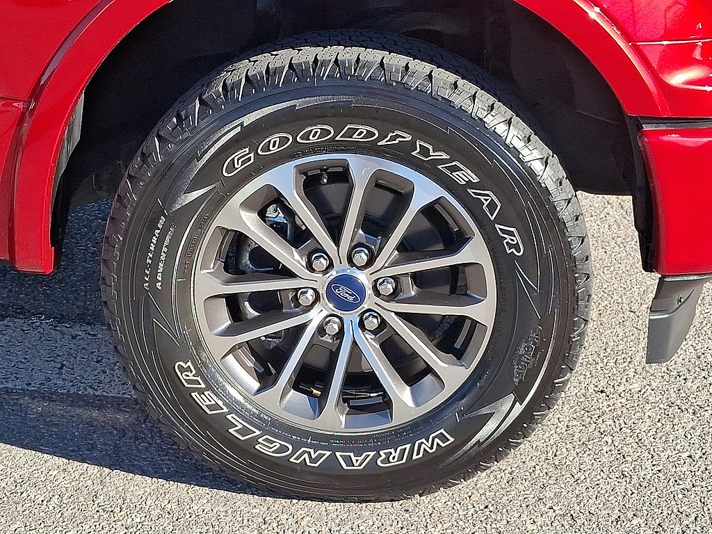 2020 Ford F-150 photo 8 of 31