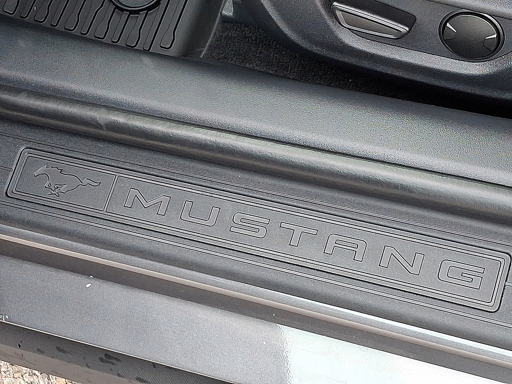 2026 Ford Mustang photo 29 of 31