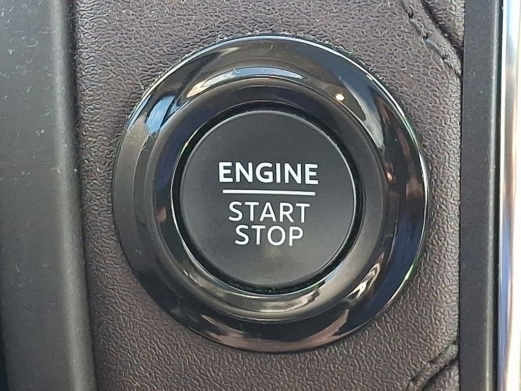 2025 Ford Expedition Max Platinum Glacier Gray Metallic Tri-Coat at Lake View Ford