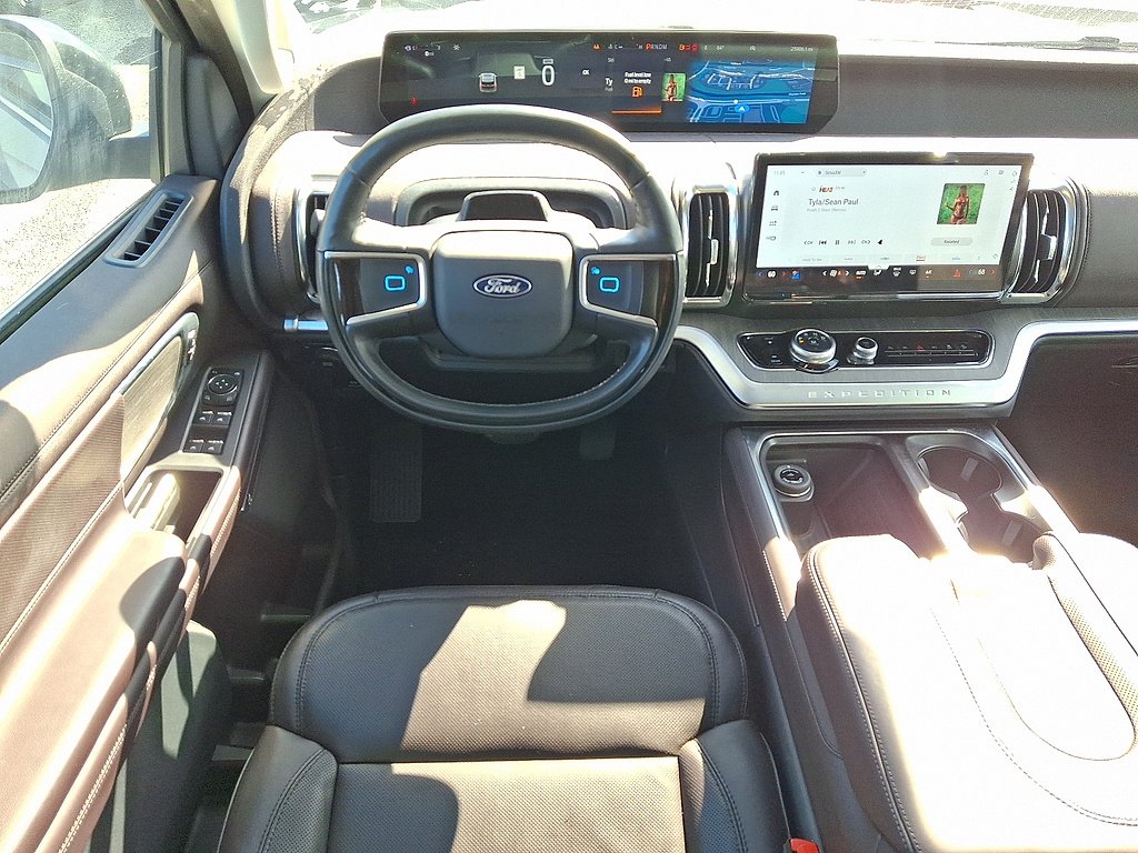 2025 Ford Expedition Max Platinum Glacier Gray Metallic Tri-Coat at Lake View Ford