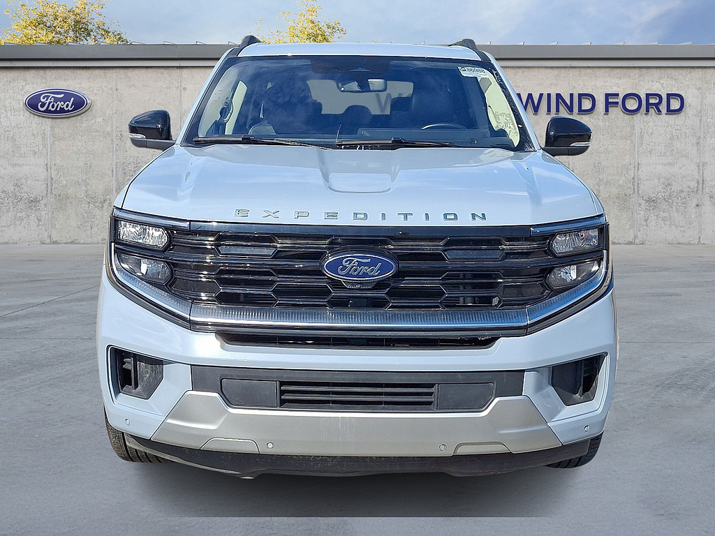 2025 Ford Expedition Max Platinum Glacier Gray Metallic Tri-Coat at Lake View Ford