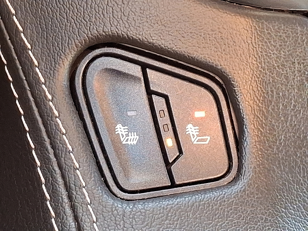 2020 Chevrolet Tahoe photo 25 of 31
