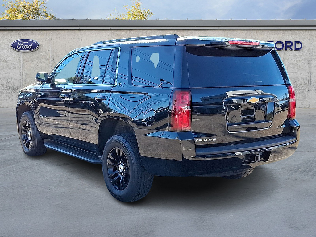 2020 Chevrolet Tahoe photo 4 of 31