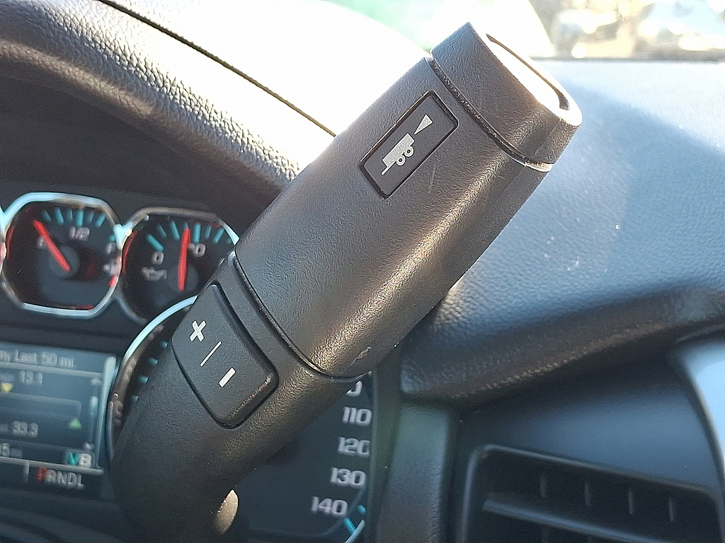 2020 Chevrolet Tahoe photo 16 of 31