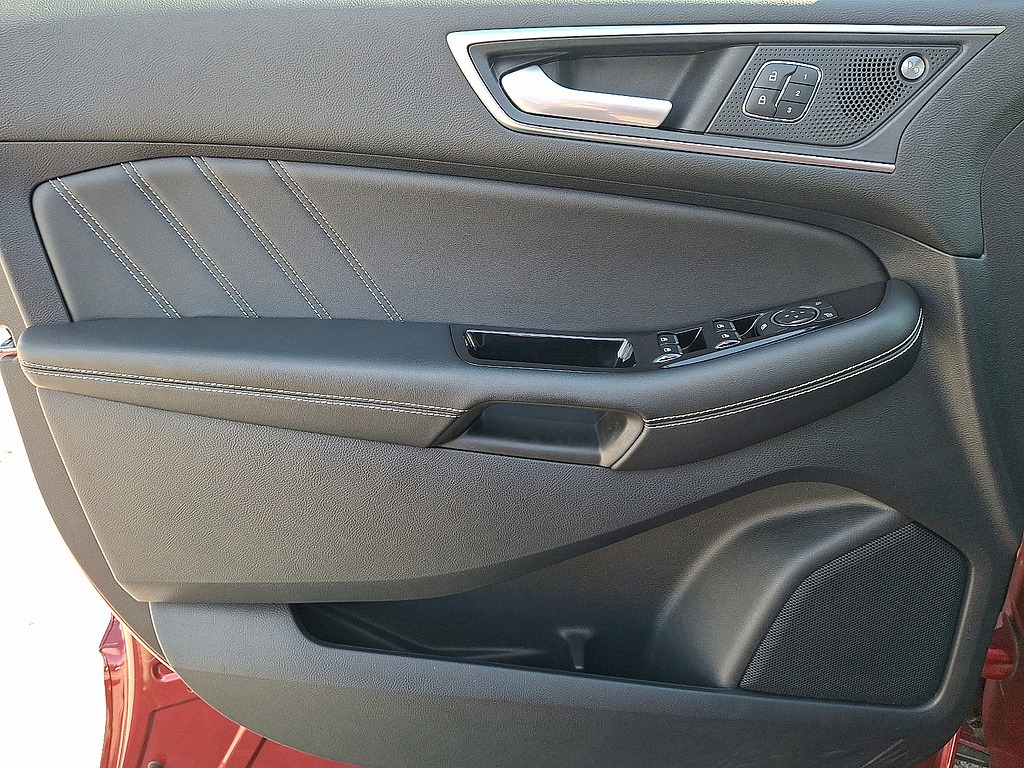 2020 Ford Edge ST Rapid Red Metallic Tinted Clearcoat at Lake View Ford