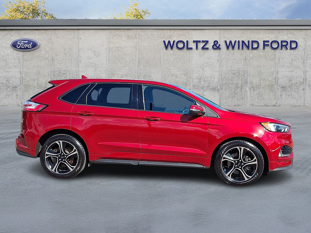 2020 Ford Edge ST Rapid Red Metallic Tinted Clearcoat at Lake View Ford