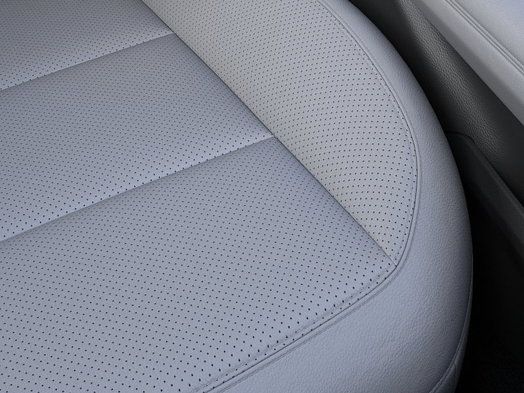 2026 Ford Explorer Platinum Star White Metallic Tri-Coat at Altoona Honda