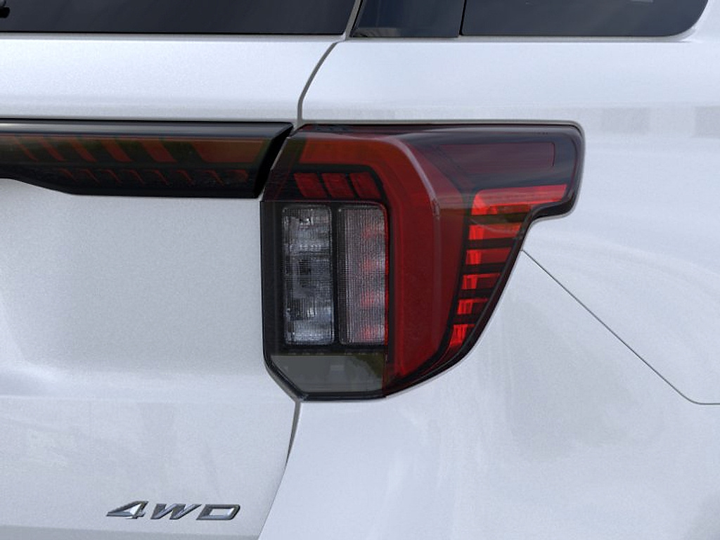 2026 Ford Explorer Platinum Star White Metallic Tri-Coat at Altoona Honda