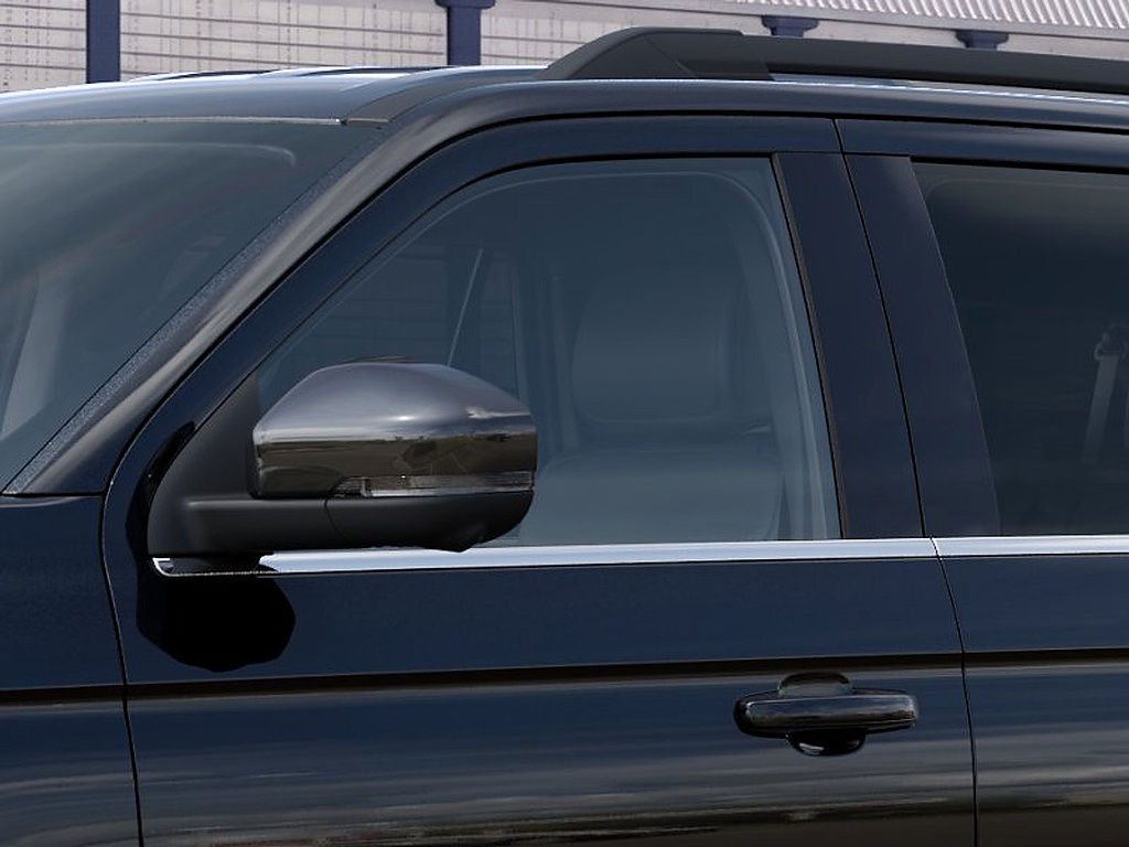 2027 Ford Expedition Max photo 20 of 23