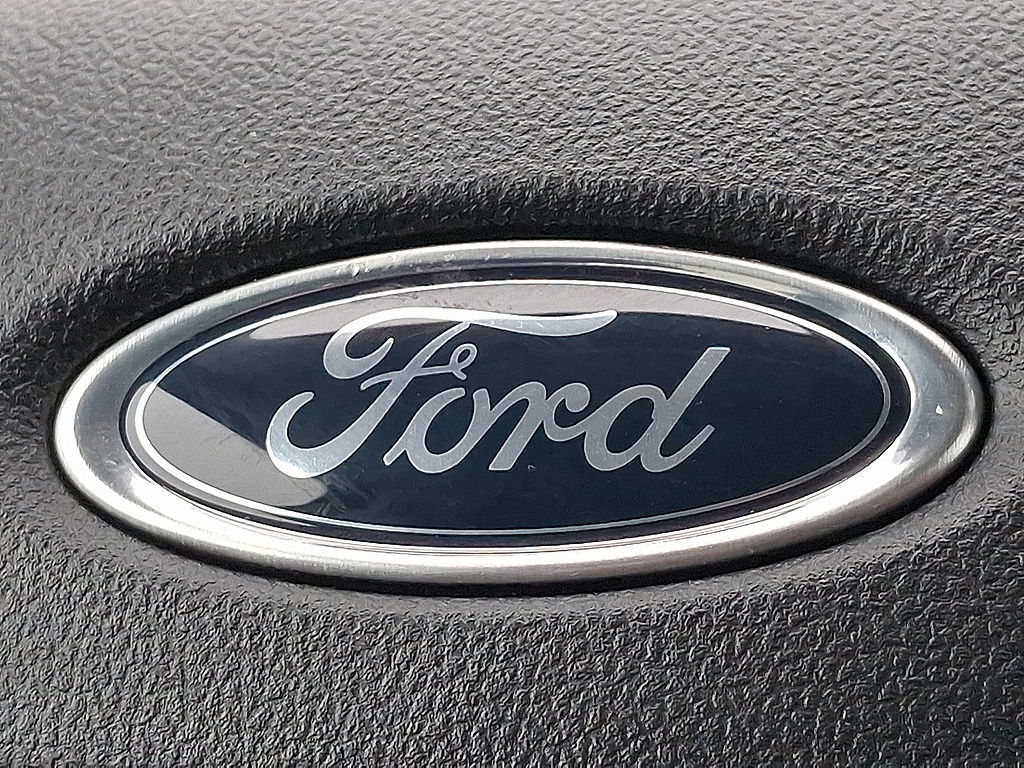 2024 Ford Maverick XL Oxford White at Washington Ford