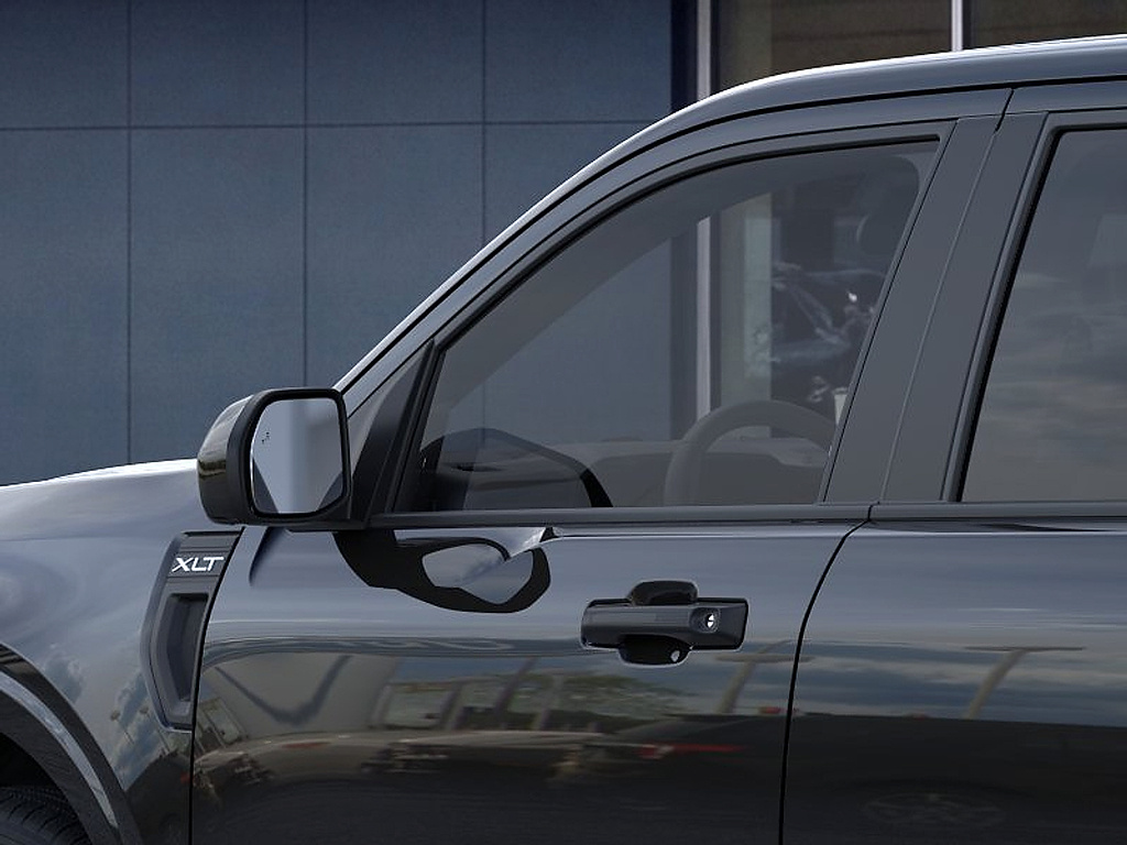 2026 Ford Maverick XLT Shadow Black at Town & Country Ford