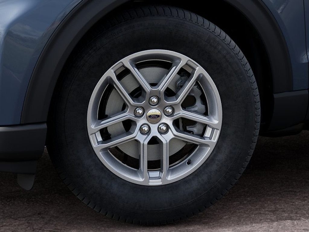 2027 Ford Explorer photo 19 of 23