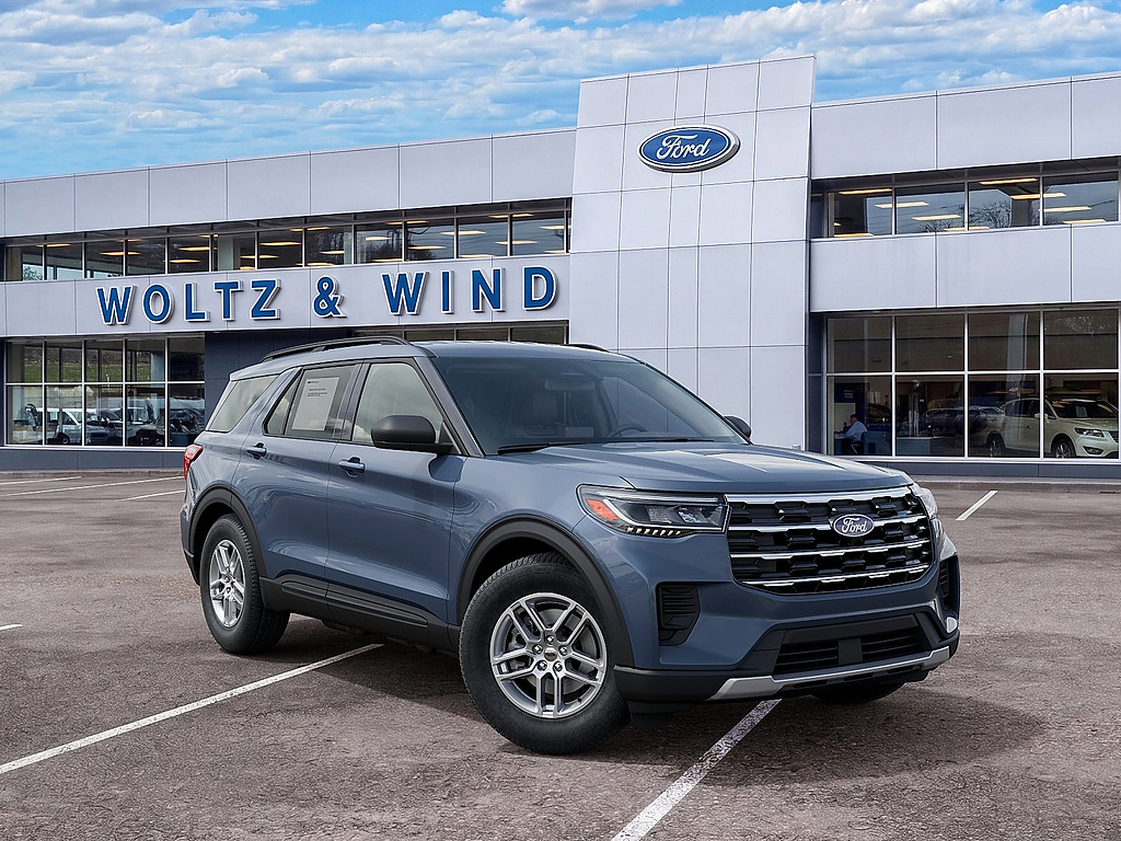 2027 Ford Explorer photo 4 of 23