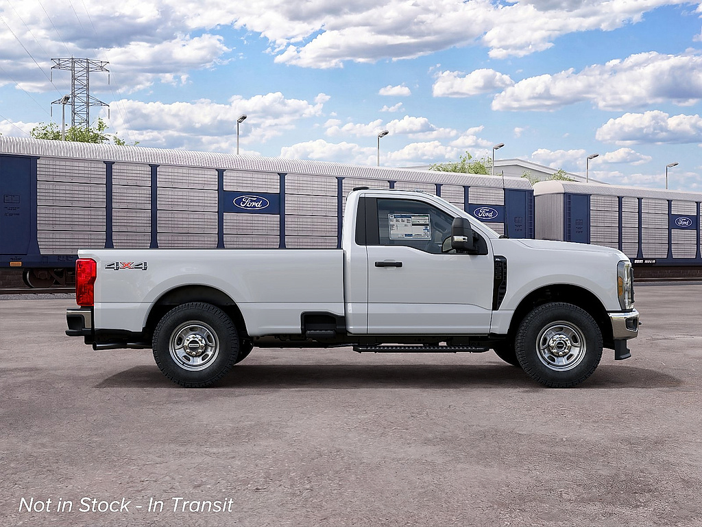 2027 Ford Super Duty F-350 SRW photo 5 of 22